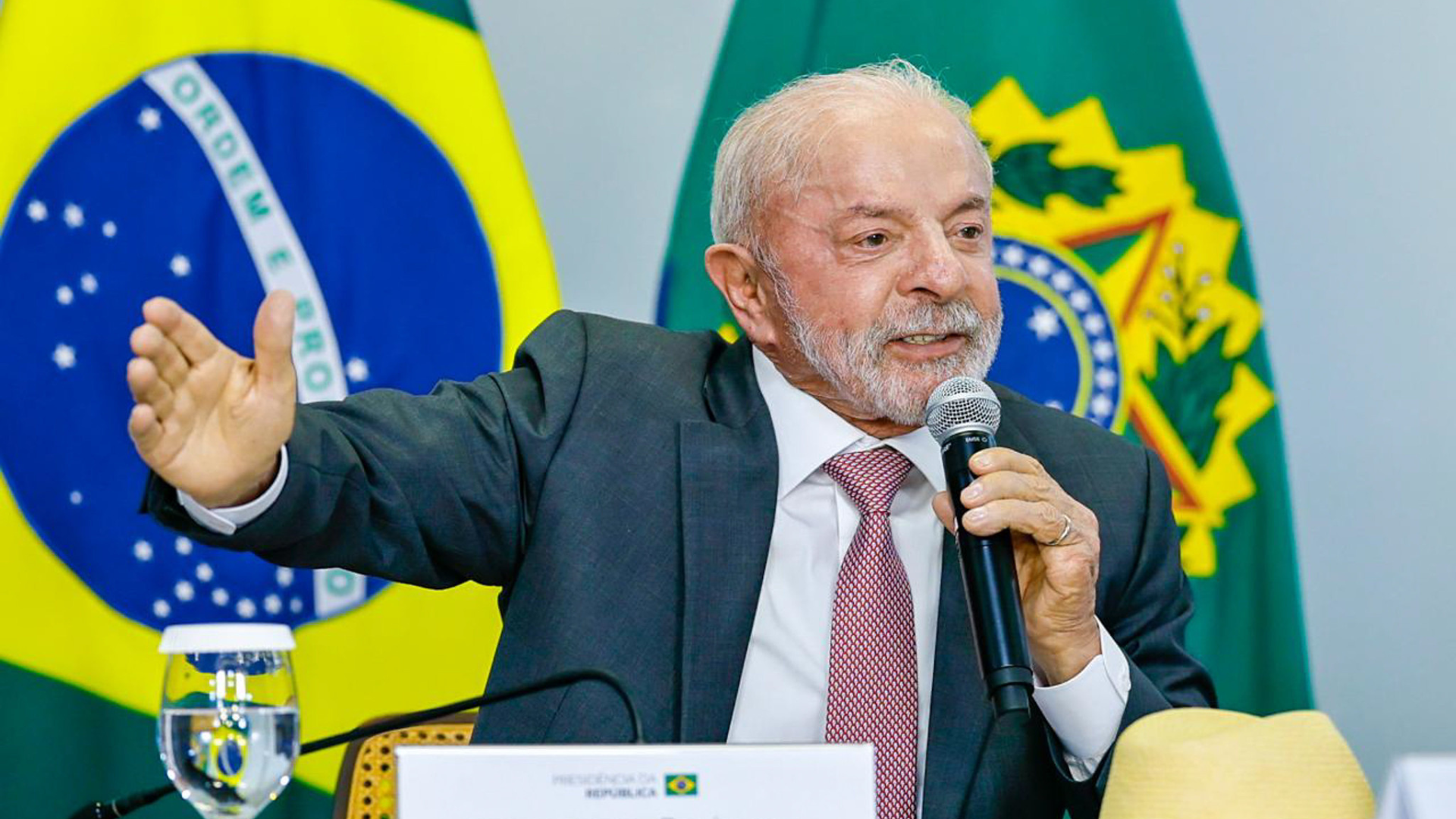 Lula critica Rogério Marinho por tentar impedir avanço da PEC que reduz escala 6 X 1