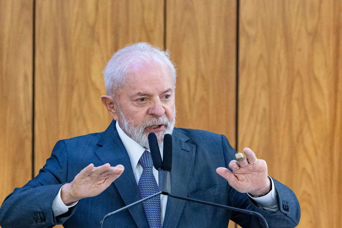 PT organiza convenção discreta para oficializar candidatura de Lula neste domingo