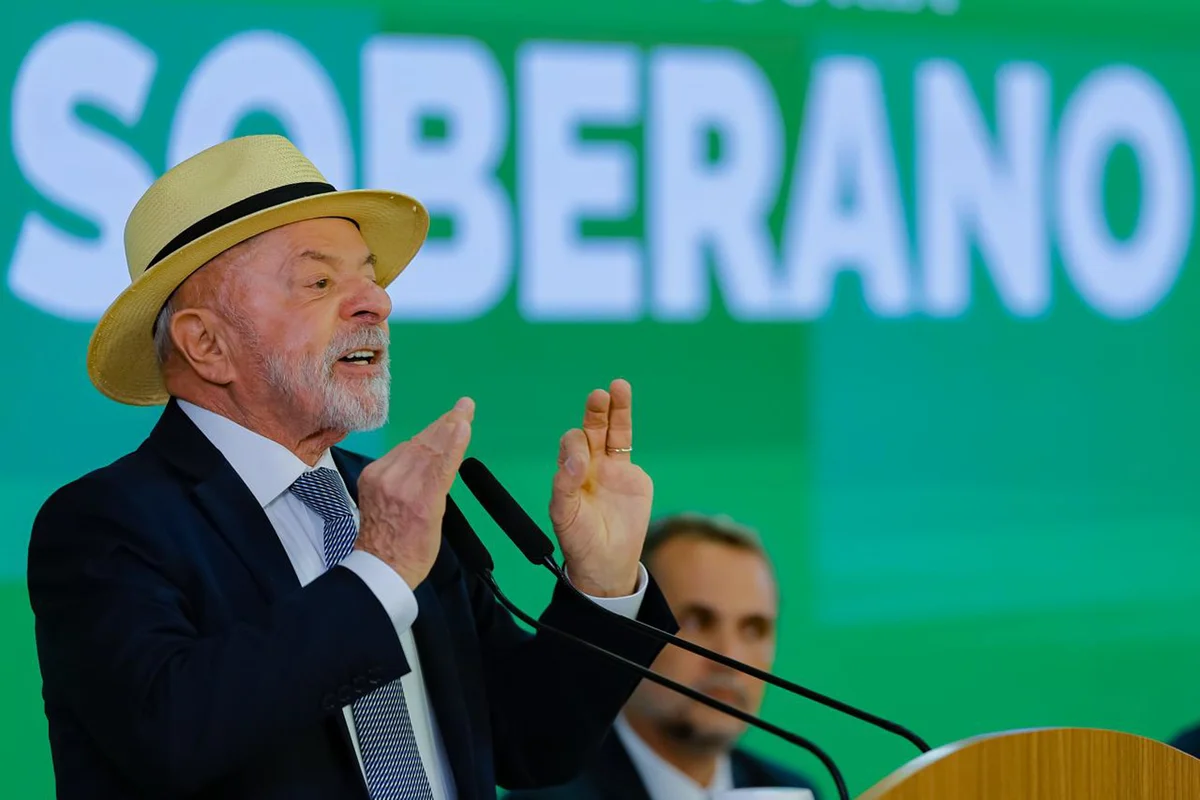 Javier Milei e a onda azul desafiam a liderança regional de Lula