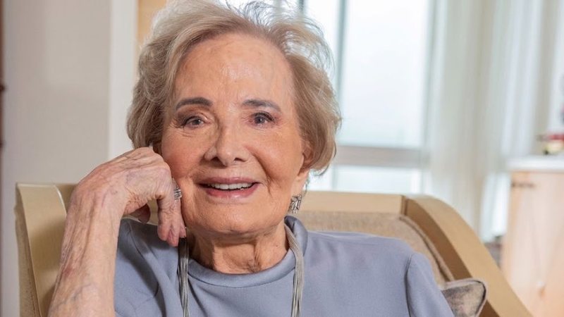 Morre a atriz Glória Menezes aos 91 anos