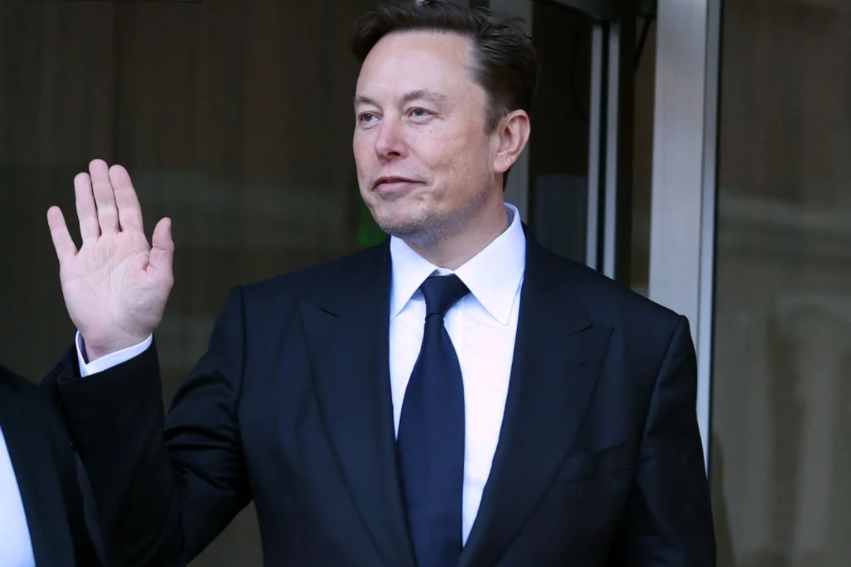 Elon Musk se torna o primeiro trilionário do mundo com estreia da SpaceX na Bolsa