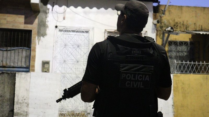Polícia Civil prende três suspeitos de homicídios e apreende armas no interior do RN
