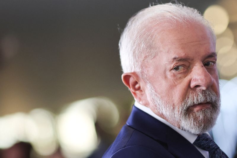 Lula defende que ninguém está acima da lei em nova ofensiva na TV