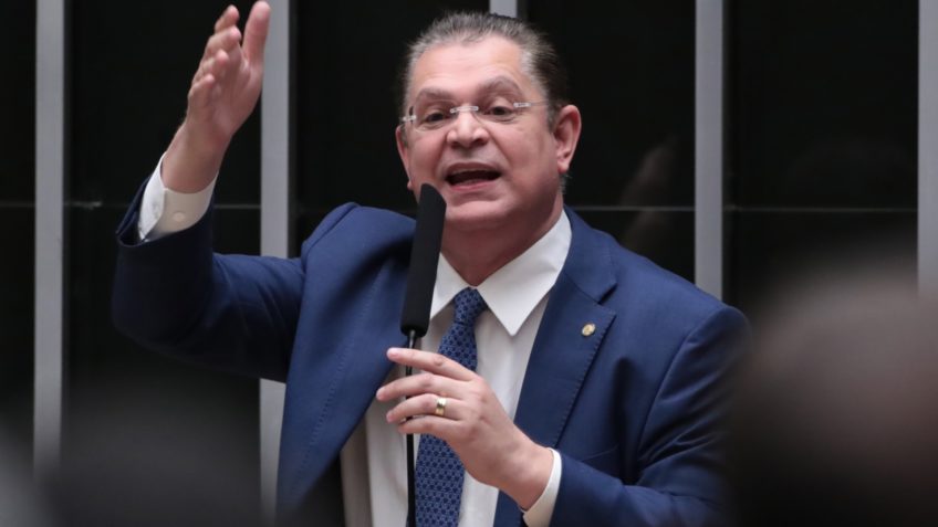 PL protocola PEC de Anistia após decisão de Moraes