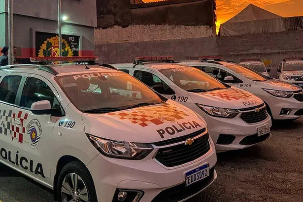 Dois PMs são presos sob suspeita de estupro e roubo na zona leste de SP