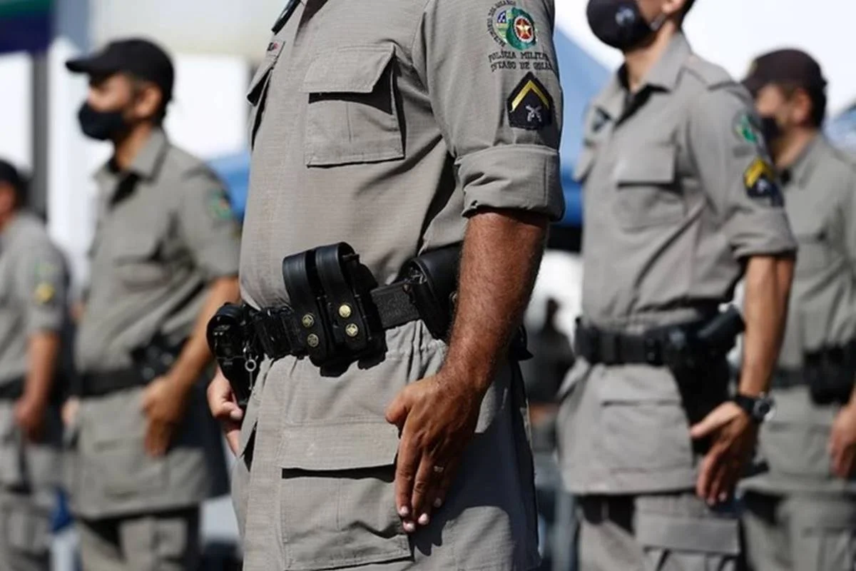 Dois policiais militares são presos por suspeita de torturar mulheres