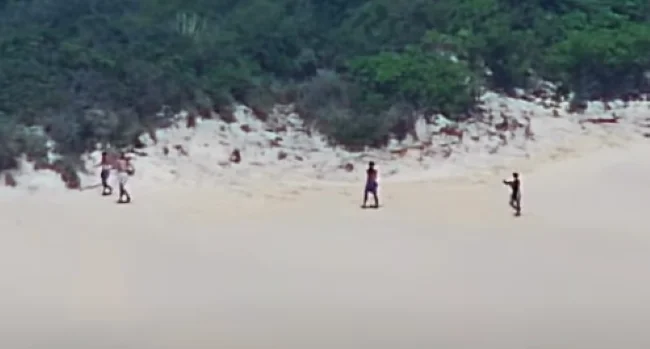 Quatro turistas são flagrados em área proibida do Morro do Careca em Natal