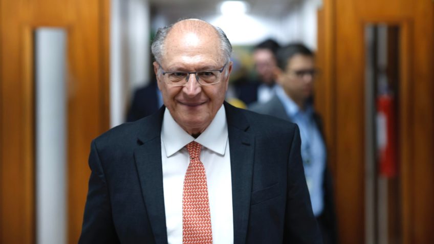 Alckmin revela: Rio e Rondônia recusam subsídio do diesel