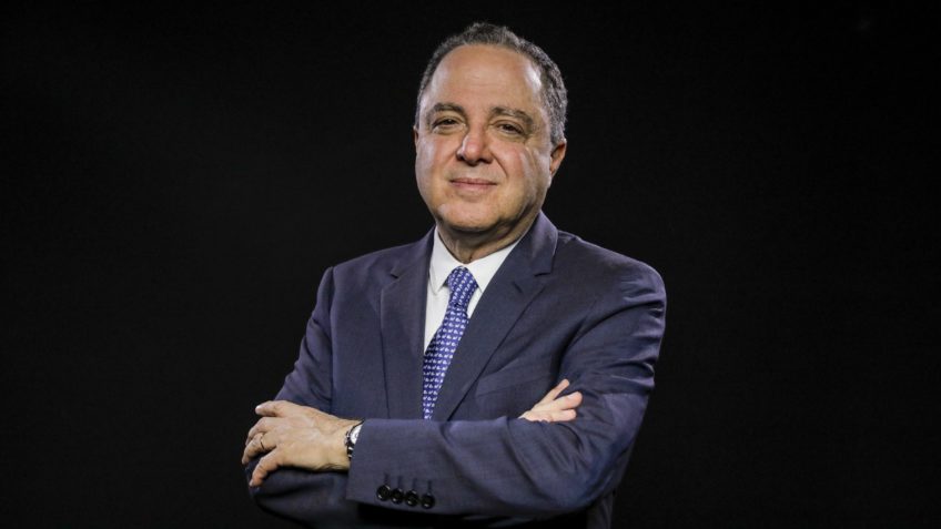 Academia Nacional elege Kalil Filho para cadeira titular