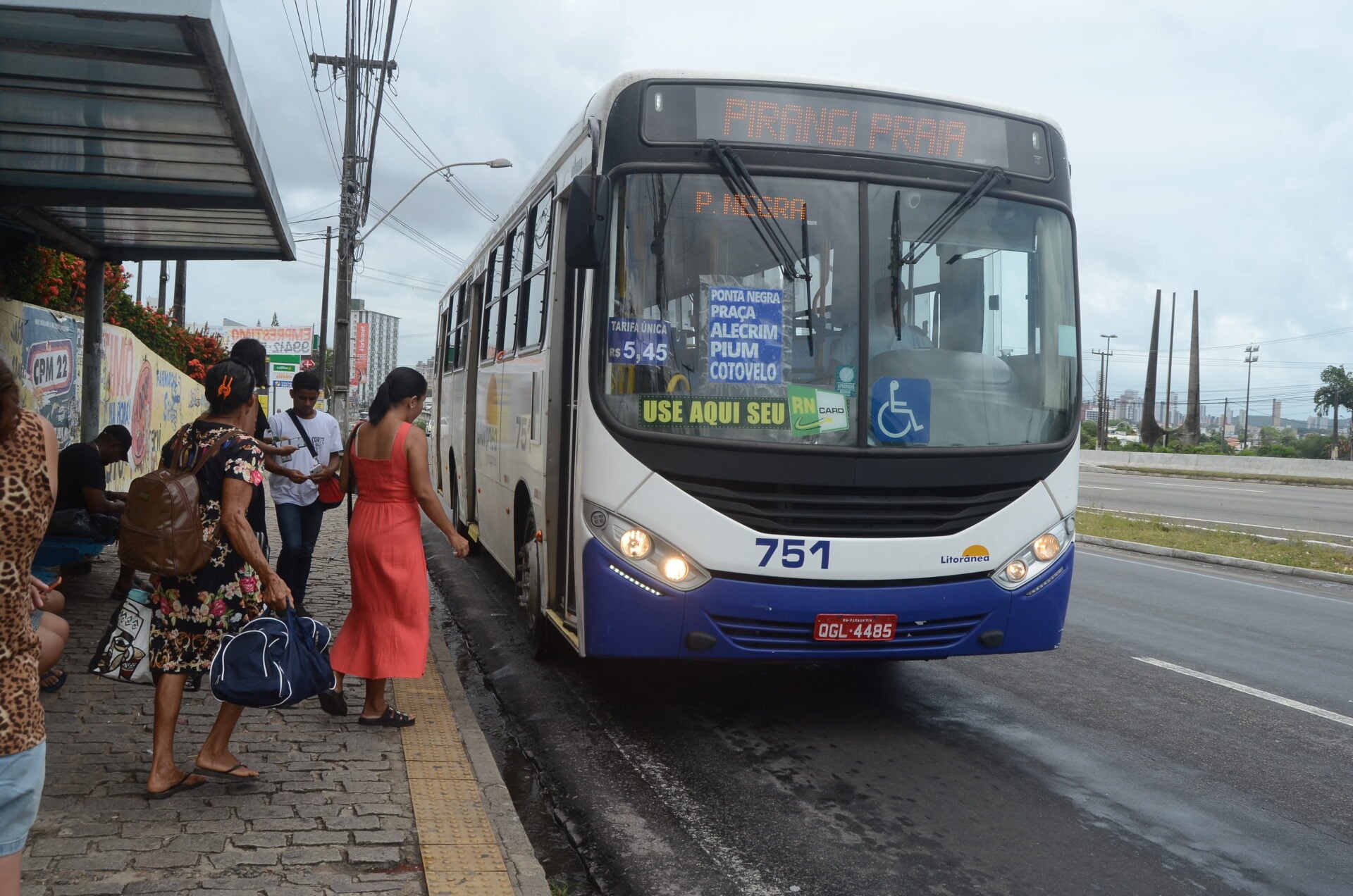 Rodoviários intermunicipais no RN aprovam indicativo de greve