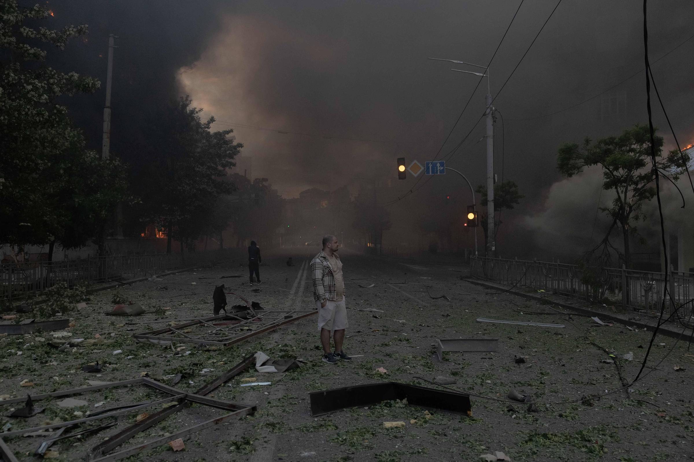 Rússia anuncia ataque inédito e pede que estrangeiros deixem Kiev