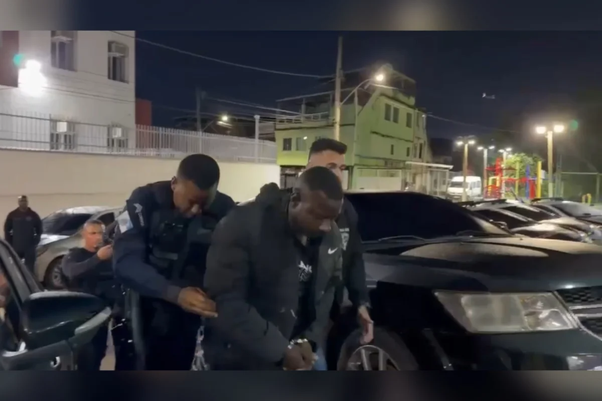 Polícia Civil prende "Simba", o  puxador de guerra do Comando Vermelho