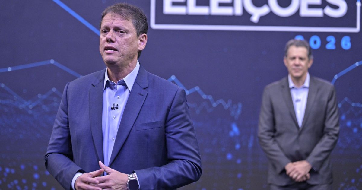 Tarcísio rebate Haddad e reafirma gratidão por Bolsonaro em debate