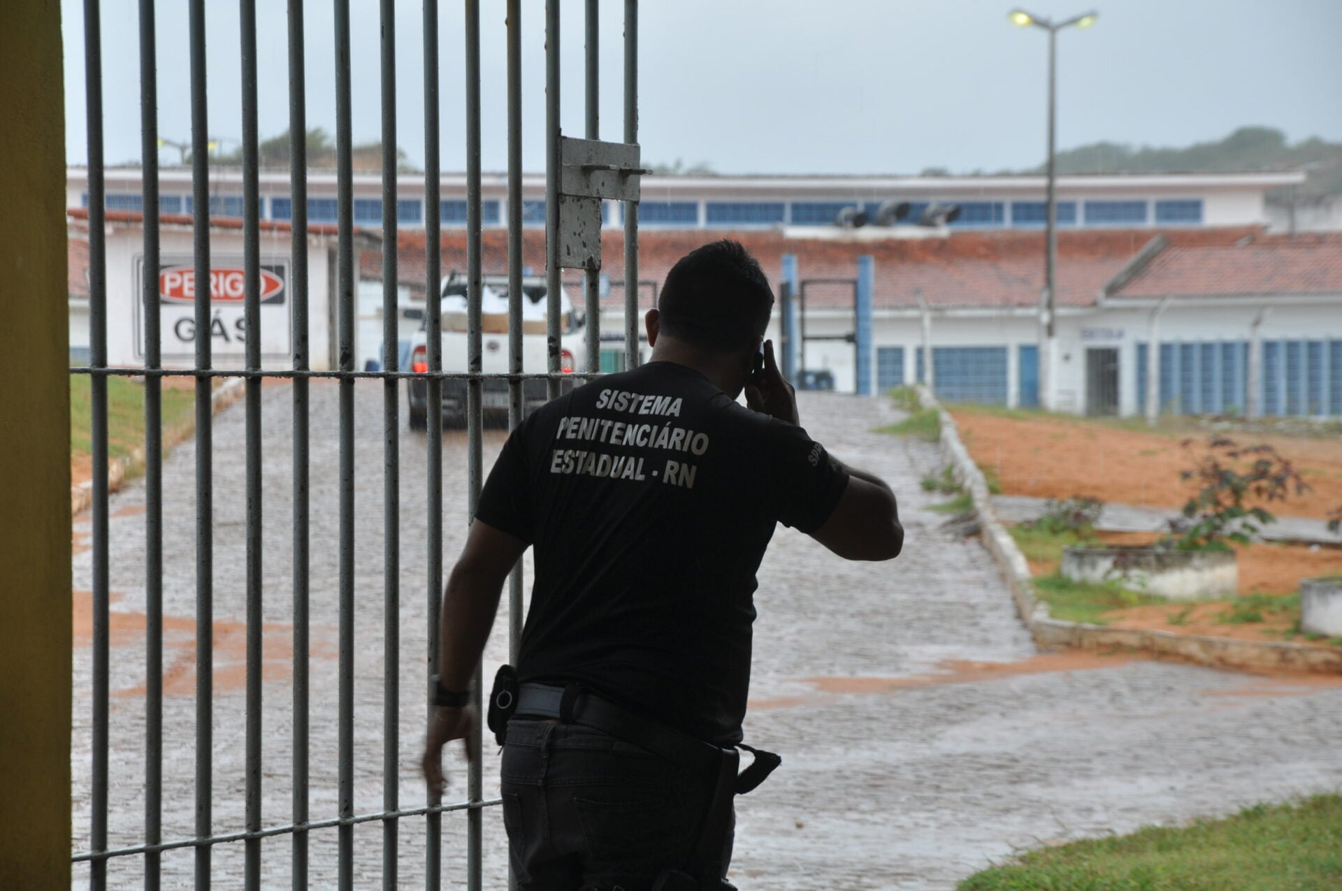 Terceiro foragido de Alcaçuz é recapturado no bairro Planalto, em Natal