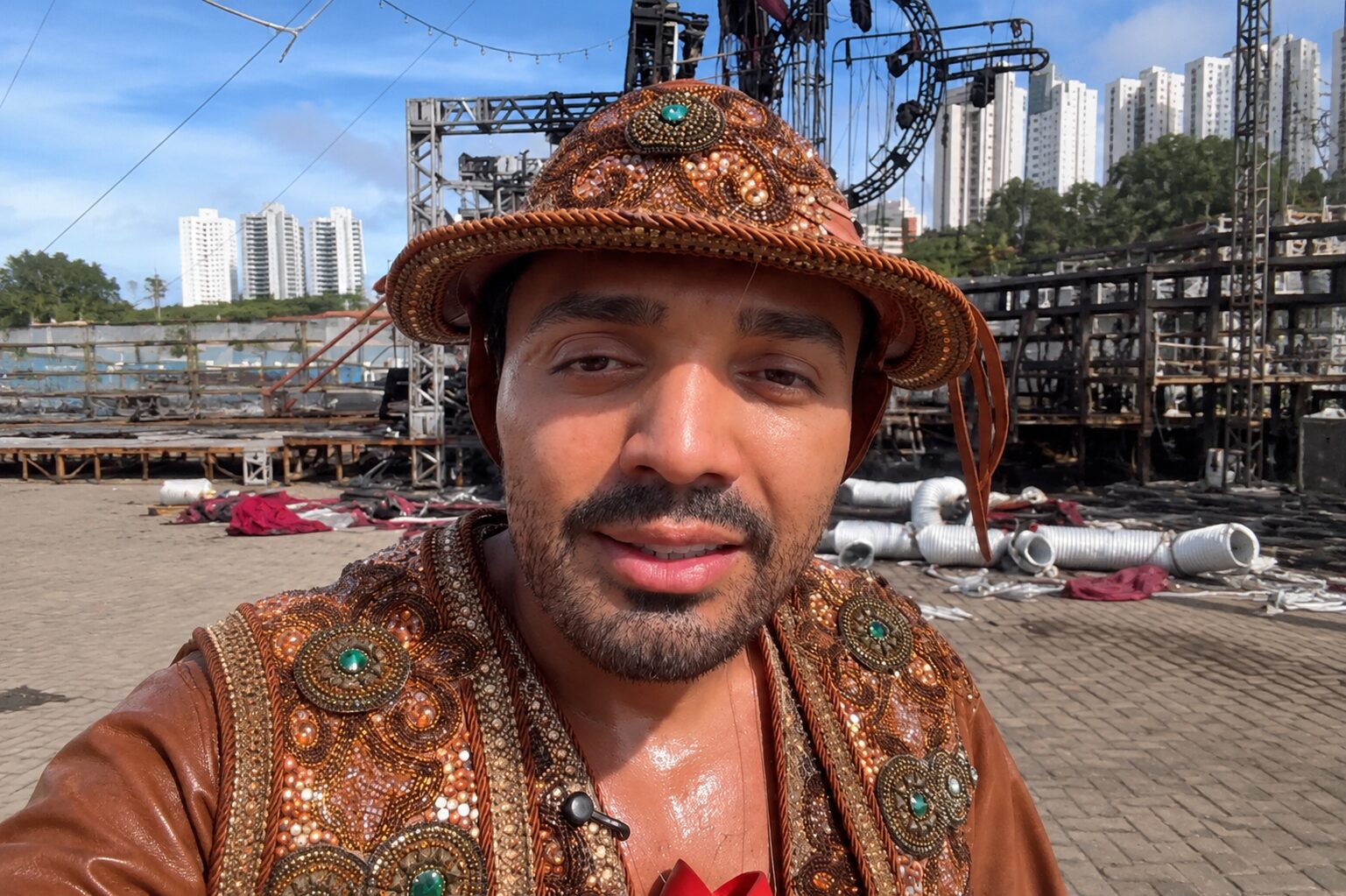 Tirulipa avisa fãs: "Não tem vaquinha nenhuma" para Circo do Tirú