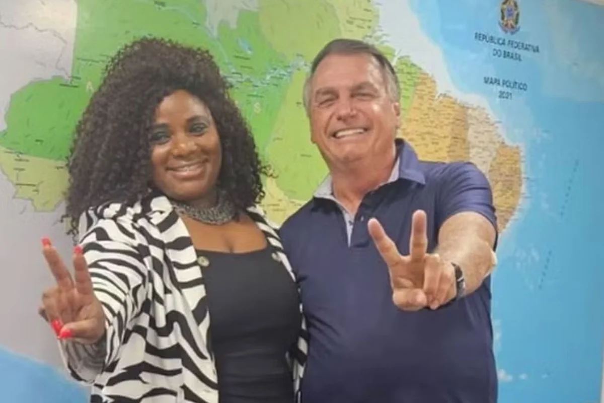 TRE-RJ questiona uso do nome "Negona do Bolsonaro" por candidata do PL