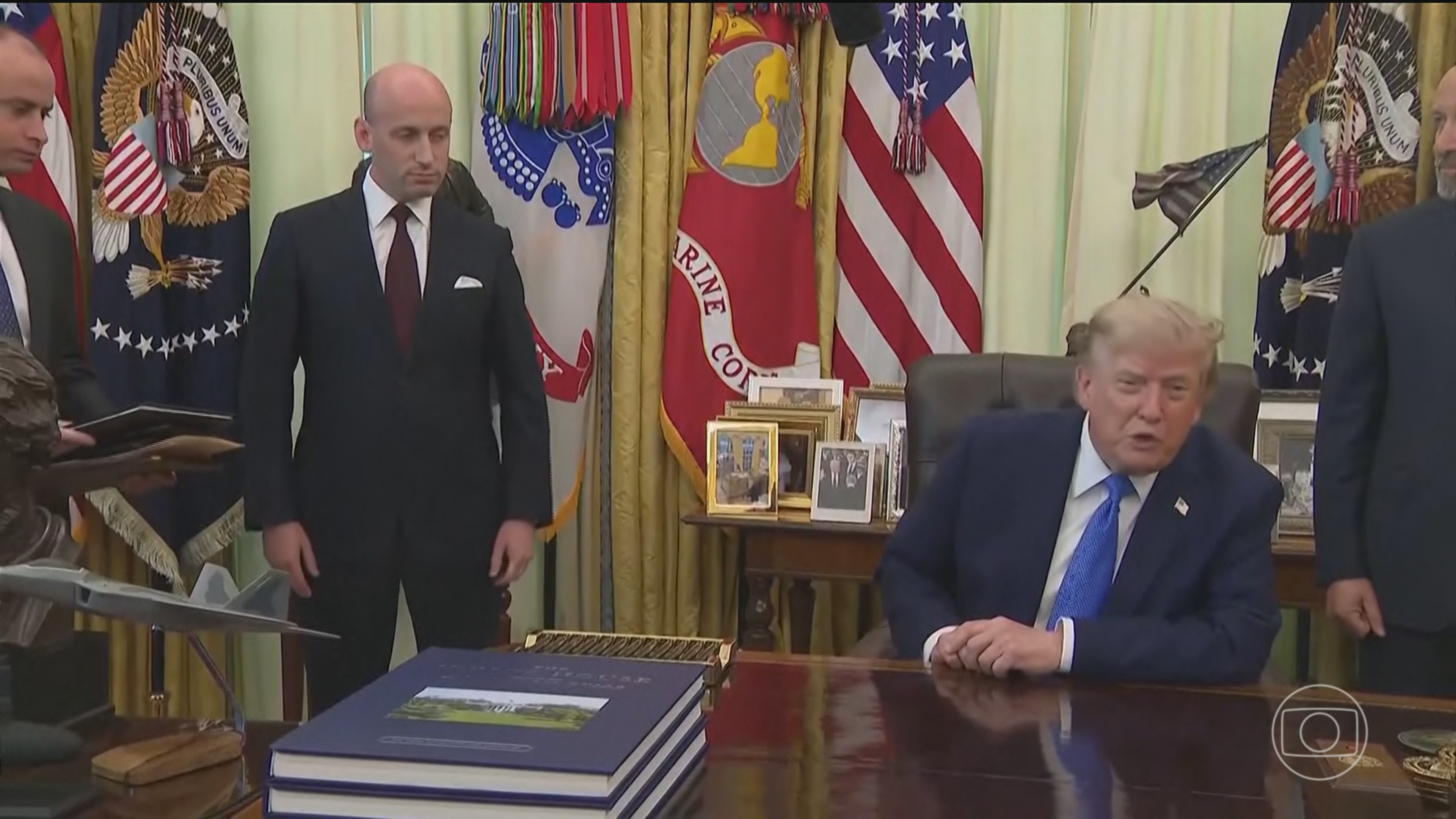 Trump restringe cidadania por nascimento nos EUA com novos decretos
