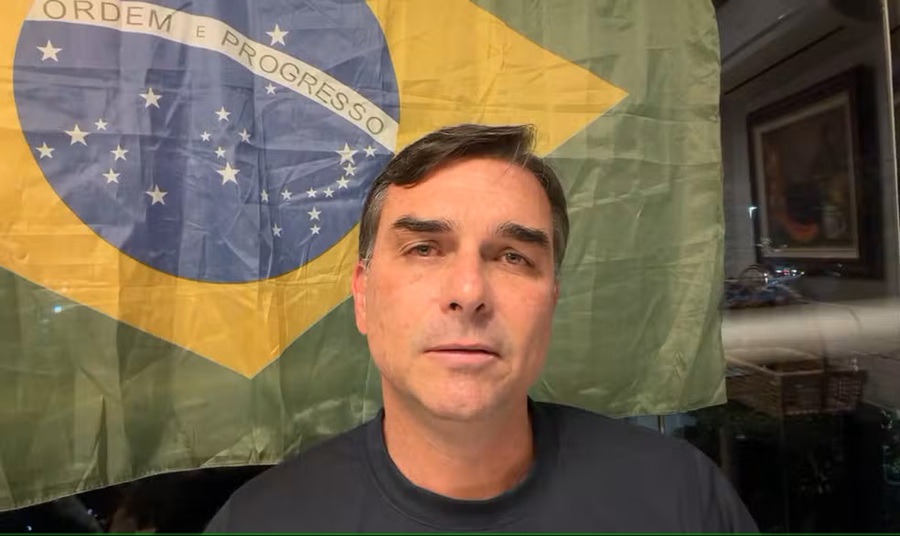 União Brasil e PP liberam palanques e negam apoio formal a Flávio Bolsonaro