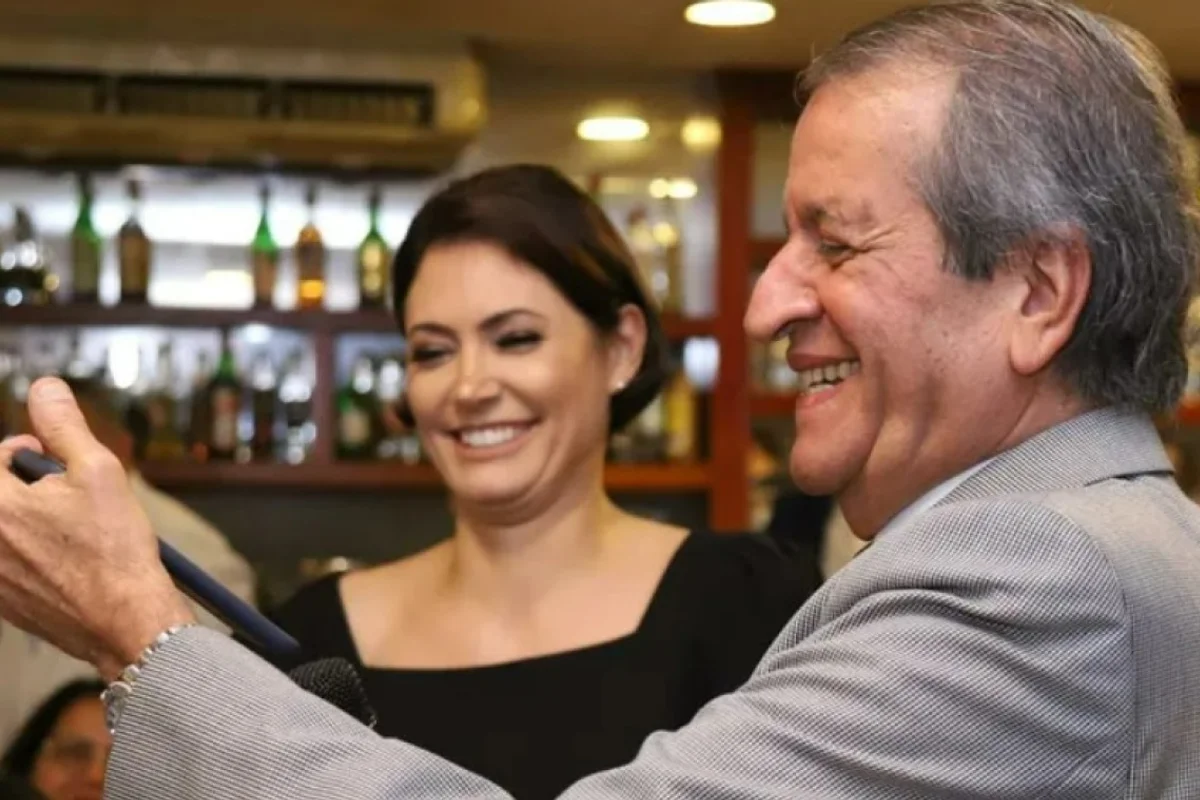 Valdemar Costa Neto aposta na candidatura de Michelle ao Senado pelo DF