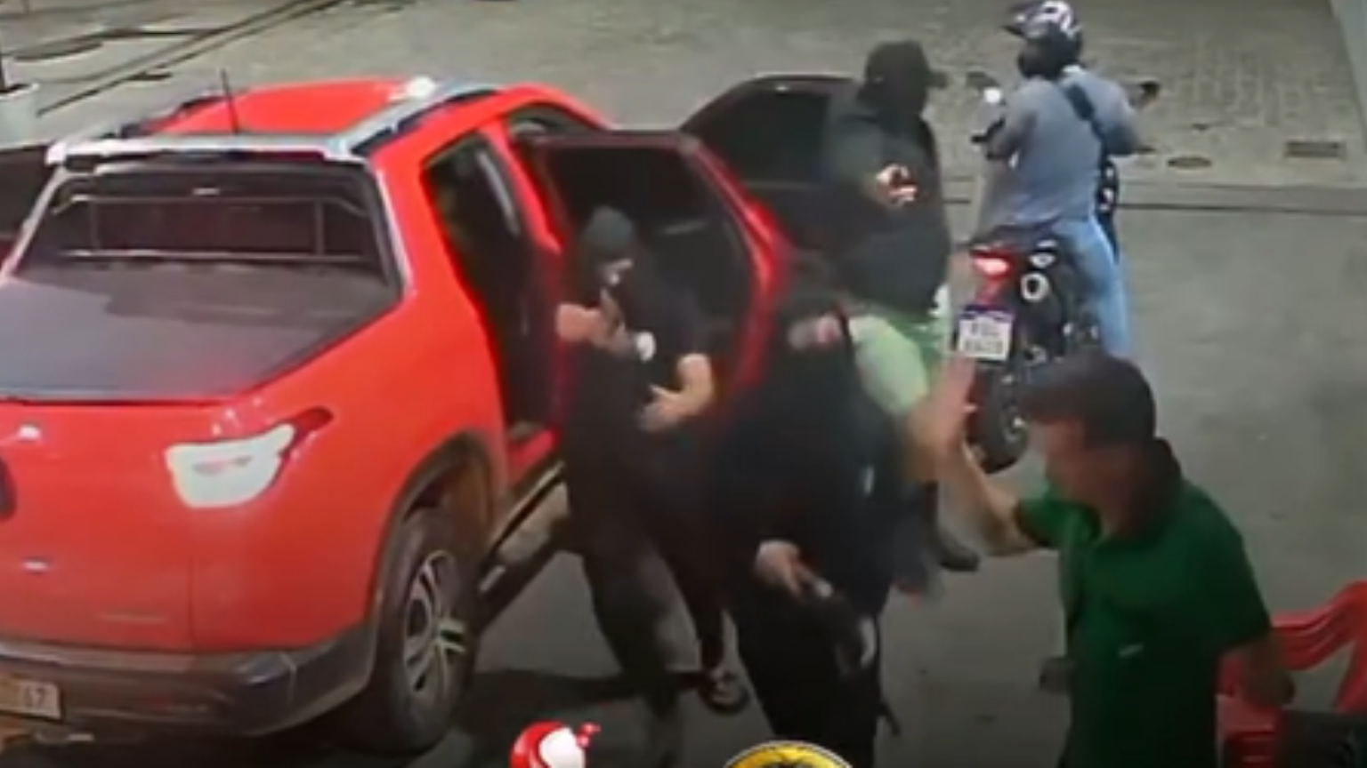 Criminosos armados aterrorizam angicos em assalto violento e fogem impunes