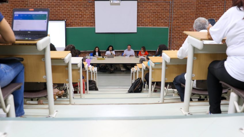 18% dos cursos de licenciatura alcançam nota máxima no Enade 2025