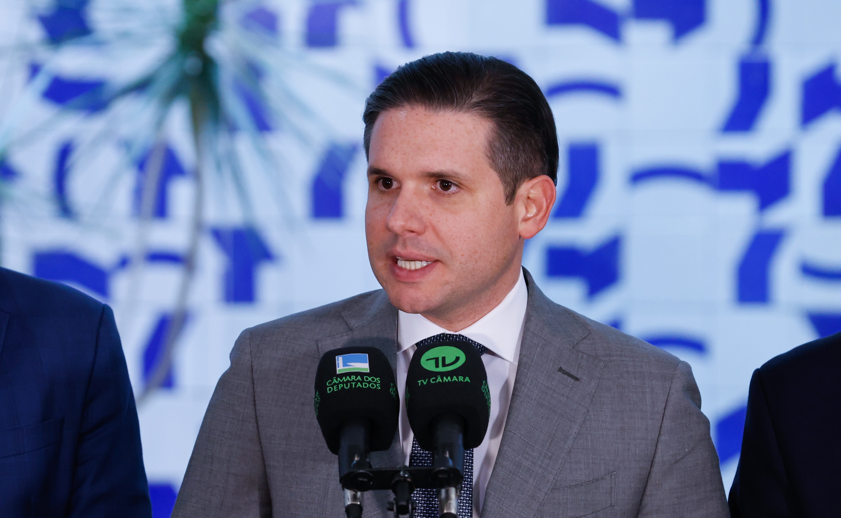 Hugo Motta afirma que Câmara não pautará 'pauta-bomba' do agro aprovada no Senado