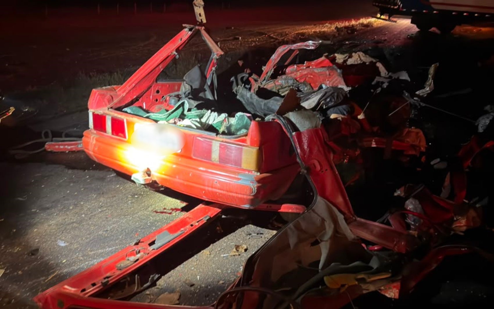 Criança sobrevivente de acidente na GO-139 morre após internação no Hugol