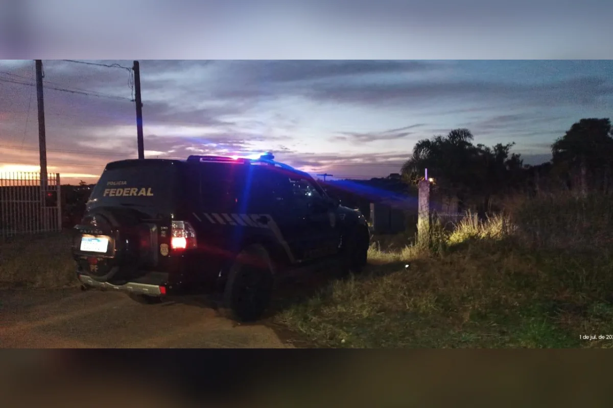 Polícia Federal mira agente político em operação contra contrabando de cigarros