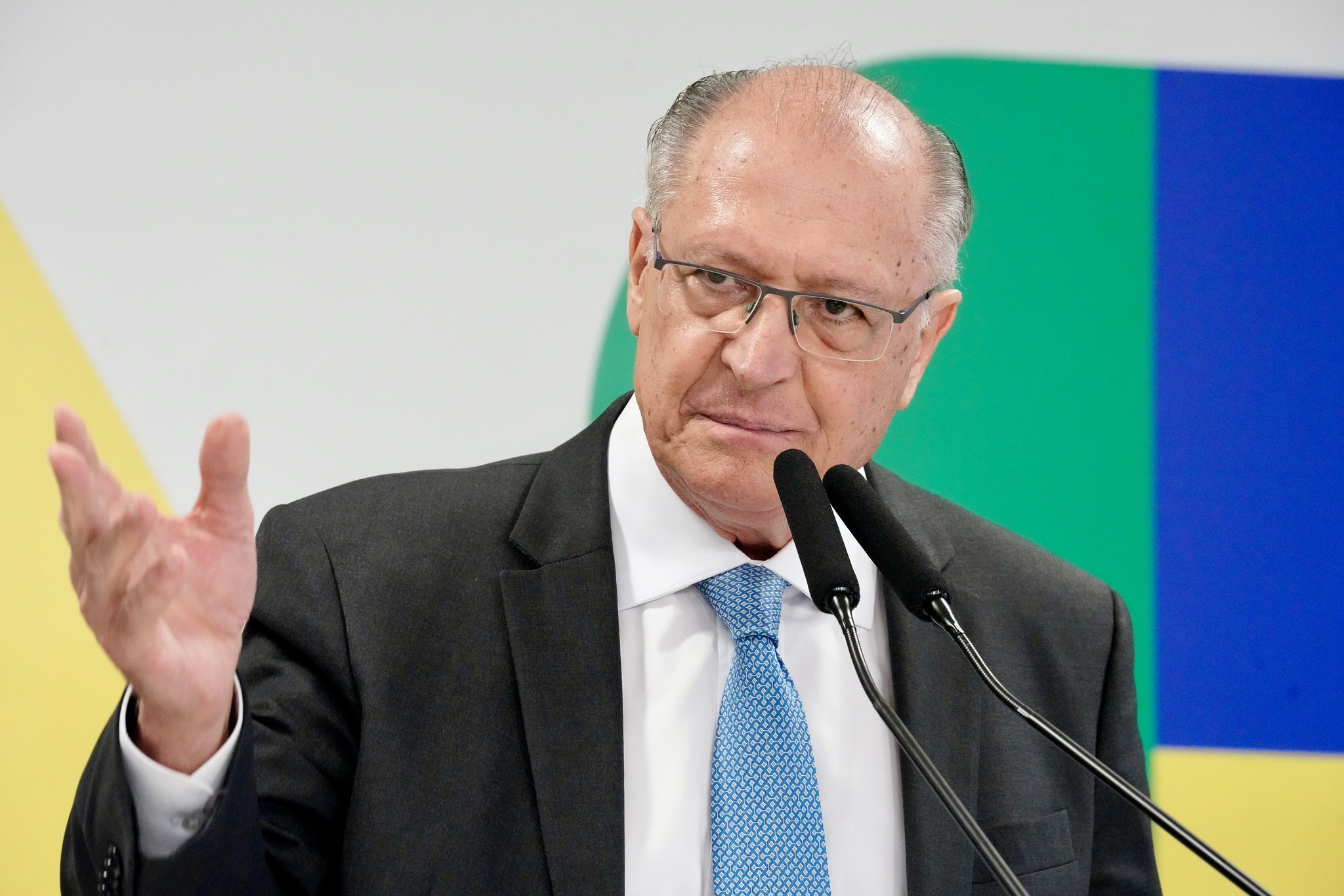 União Europeia impõe veto à carne do Brasil