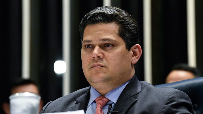 Senado votará PEC que concede aposentadoria especial a agentes de saúde