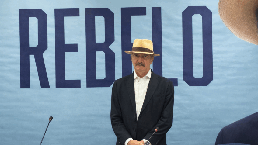 DC em crise: Rebelo sustenta candidatura e ataca Barbosa
