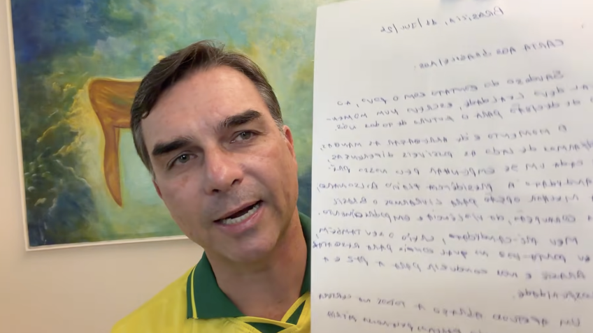 Aliados de Flávio reforçam unidade após divulgação de carta de Bolsonaro
