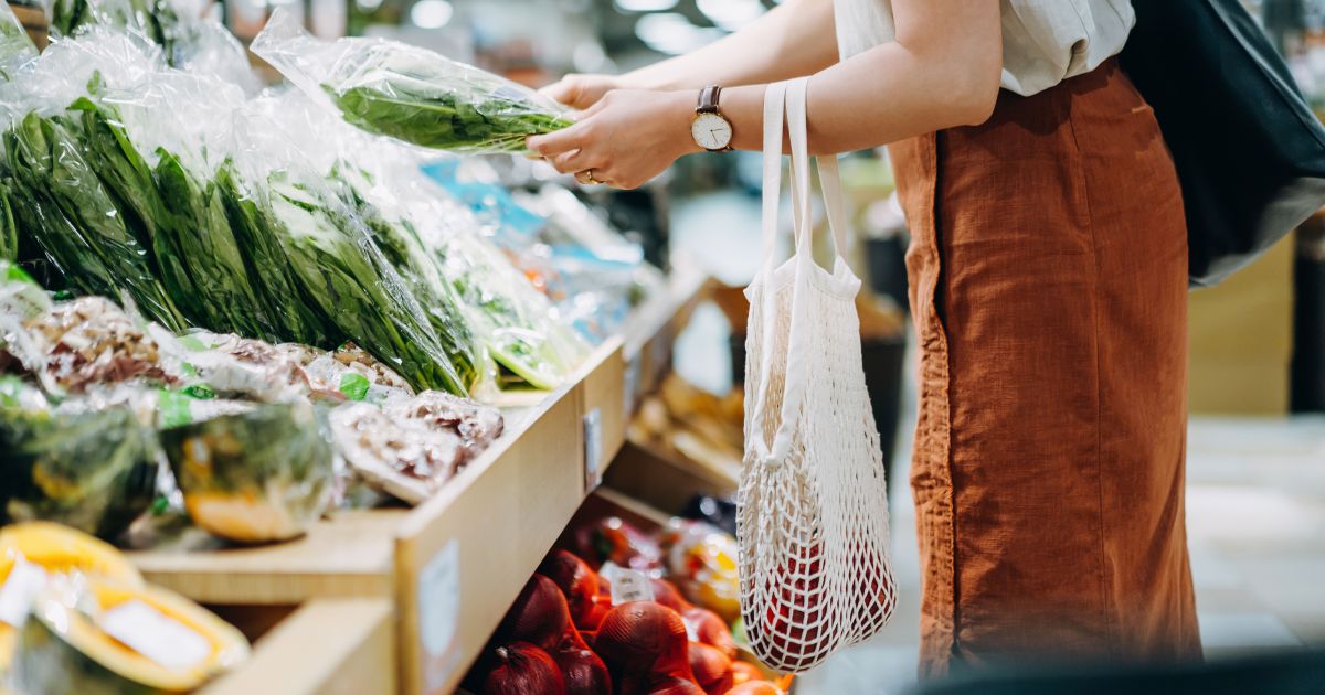 Alimentação eleva IPCA-15 de maio, superando as expectativas do IBGE