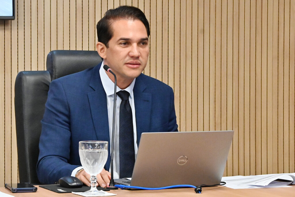 Deputado Kleber projeta vitória de Allyson Bezerra no 1º turno