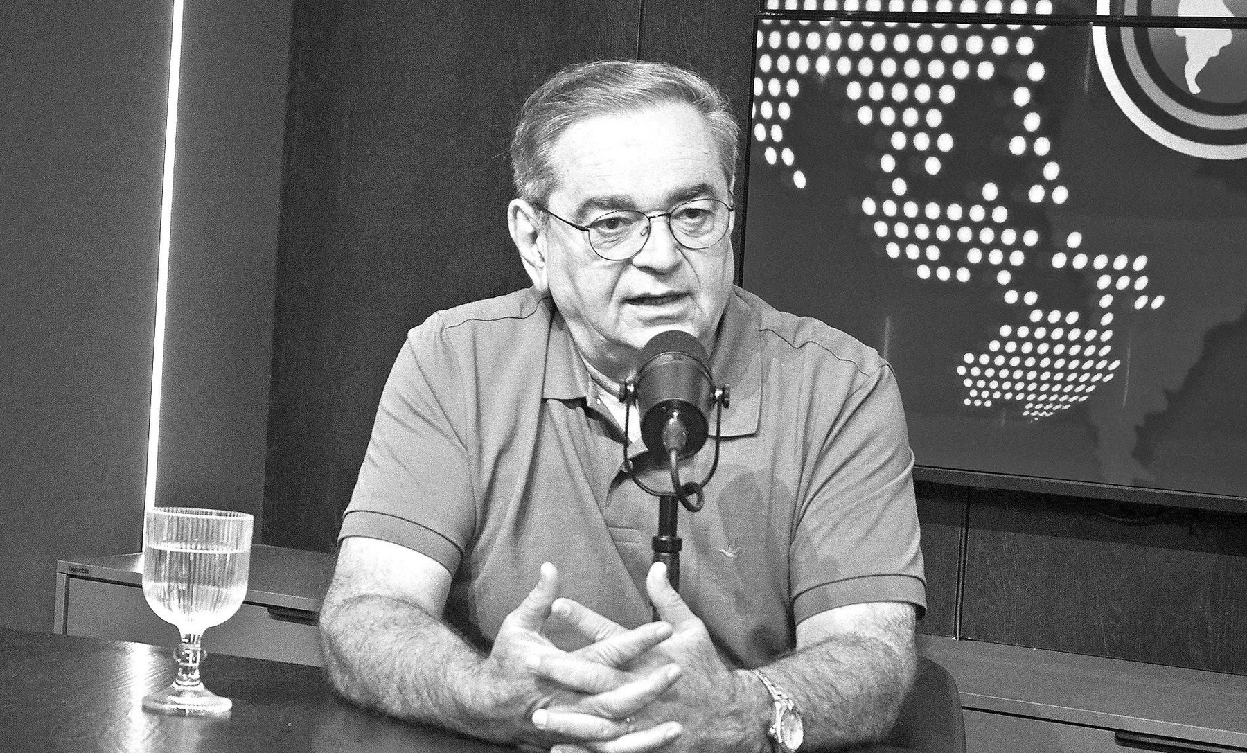 Álvaro Dias rechaça sobrepreço e cita decisão judicial sobre compra de respiradores
