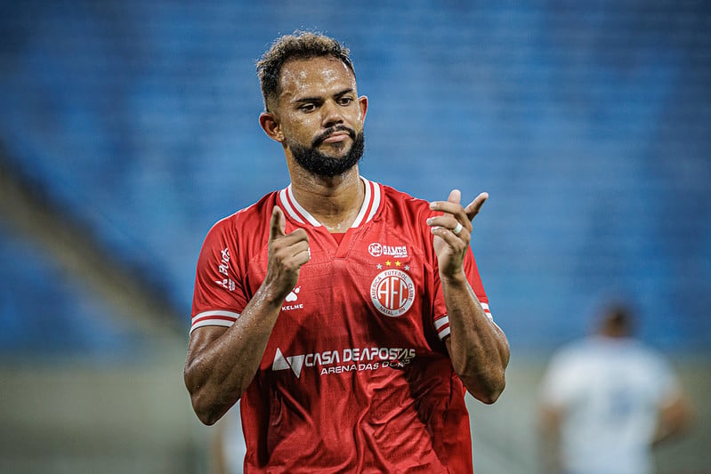 América garante avanço na Série D contra Fluminense-PI na Arena das Dunas