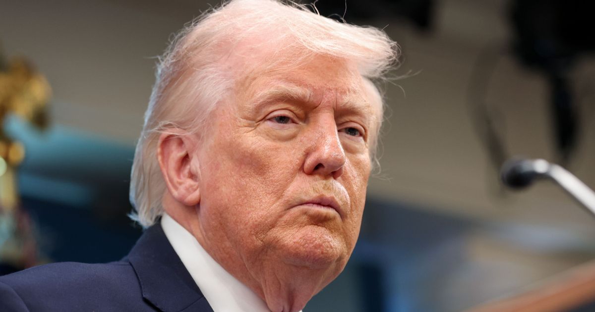 Presidente Donald Trump volta seu foco geopolítico para as Américas após acordo com o Irã, aponta analista