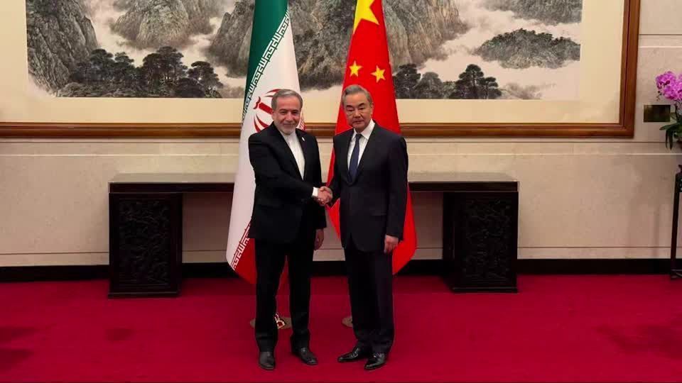 Irã antecipa-se aos EUA com visita à China por apoio crucial