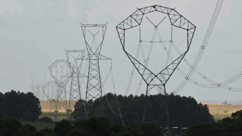 Aneel confirma repasse de R$ 5,6 bi para reduzir conta de luz