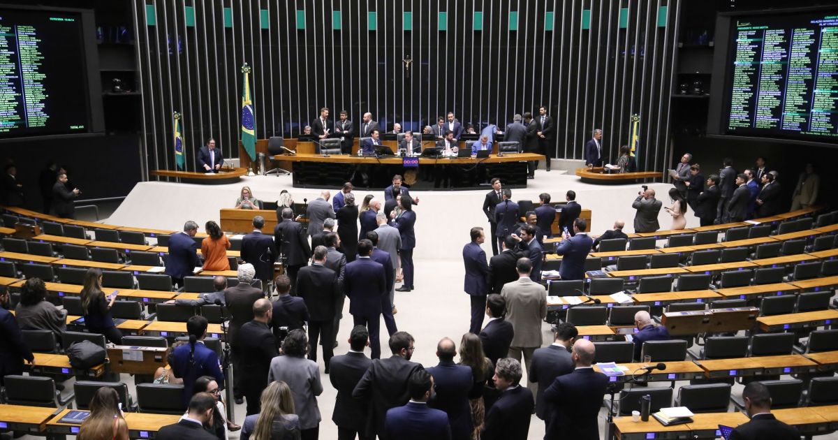 Antes dos EUA, oposição propôs equiparar facções a terrorismo 19 vezes