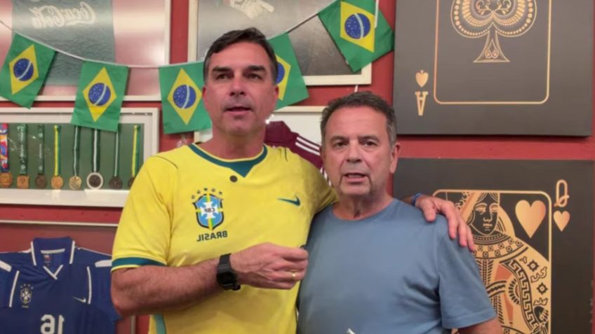 Flávio Bolsonaro nega rumores de que Rogério Marinho articula sua saída da disputa eleitoral para lançar Michelle Bolsonaro como vice