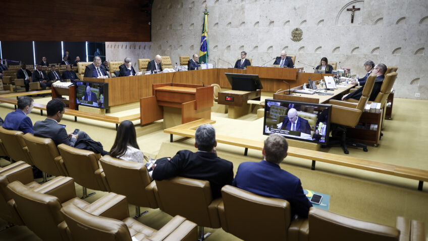 STF retoma julgamento sobre improbidade administrativa e gratuidade na Justiça do Trabalho