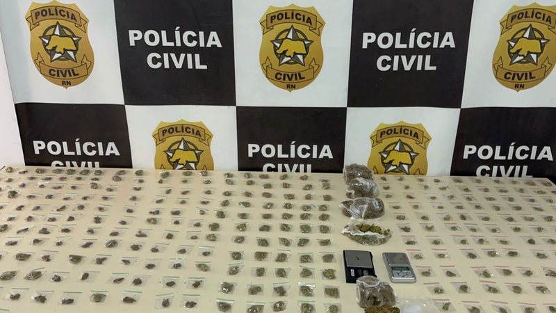 Polícia Civil descobre depósito de skank em apartamento na Grande Natal