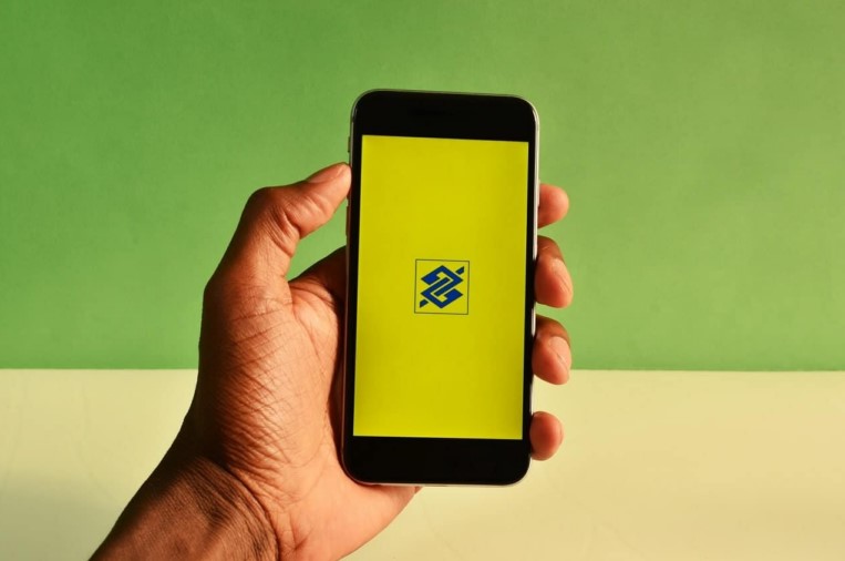 Aplicativo do Banco do Brasil sofre instabilidade e clientes relatam dificuldades