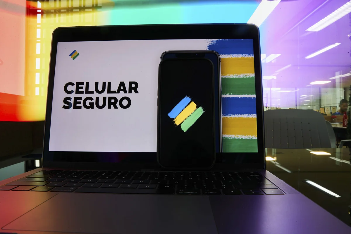 Governo emite alertas sobre roubo de celulares pelo WhatsApp