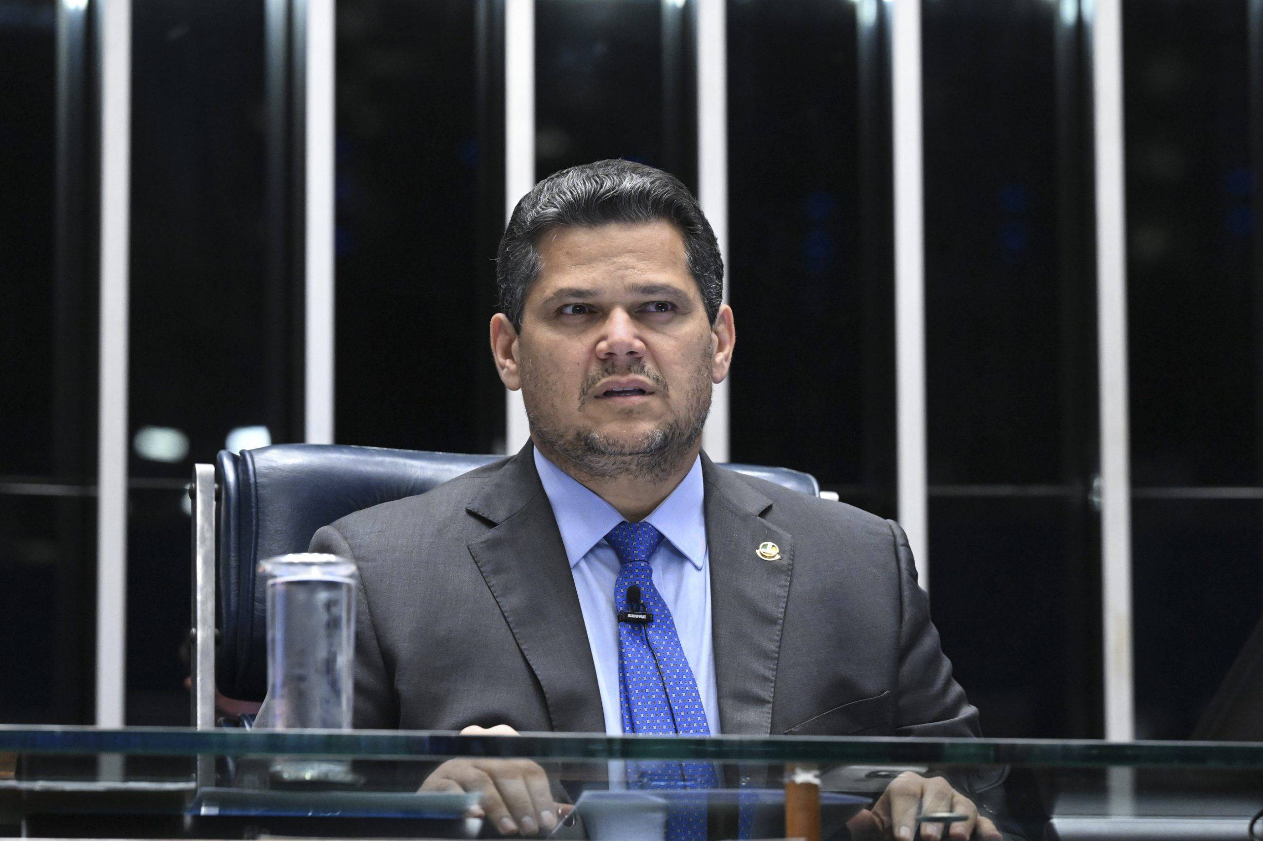 STF altera jogo e União-PP pode apoiar Flávio Bolsonaro