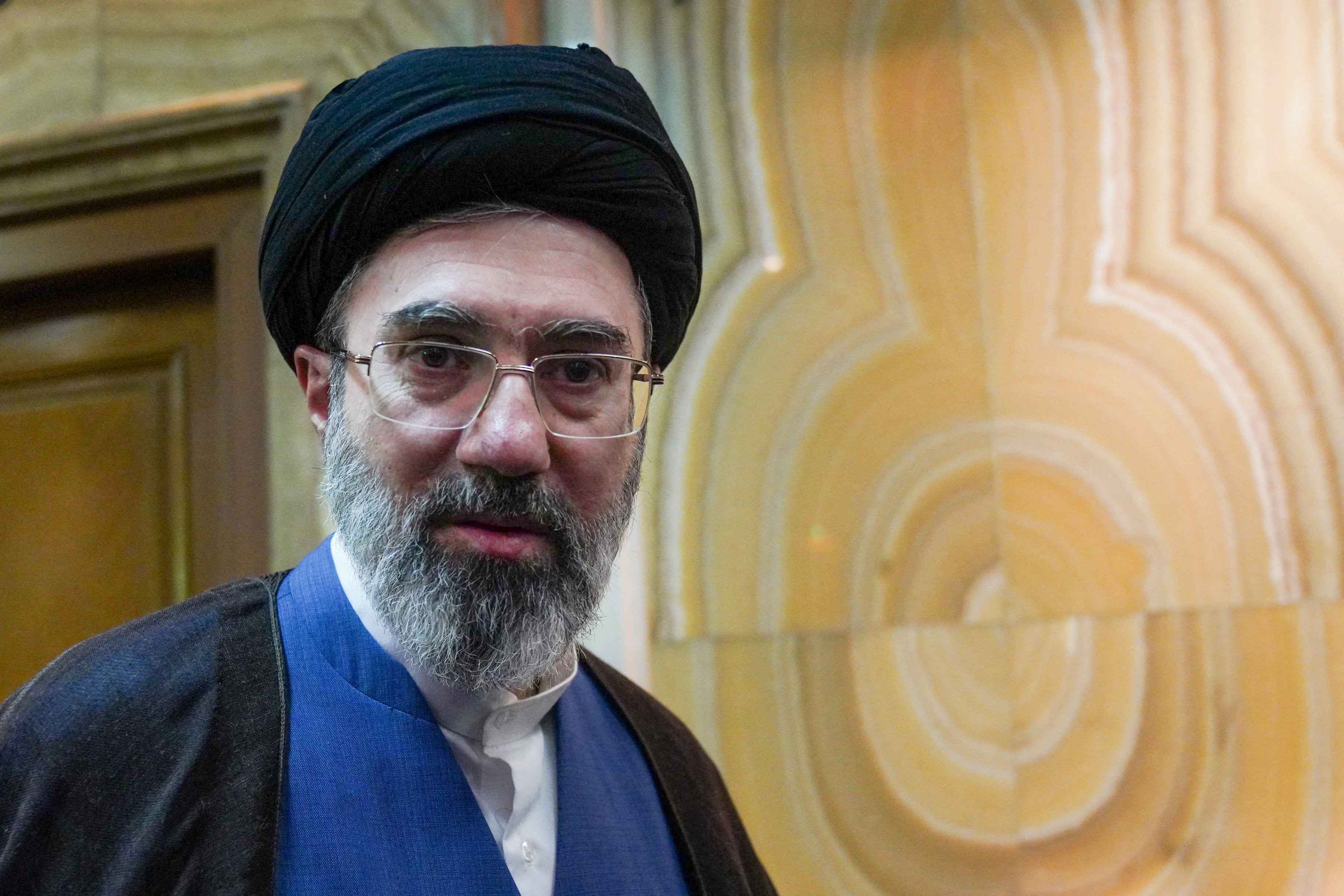 Mojtaba Khamenei exige vingança contra EUA após morte de Ali Khamenei