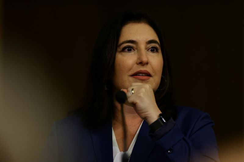 Simone Tebet reafirma pré-candidatura ao Senado após encontro com Lula
