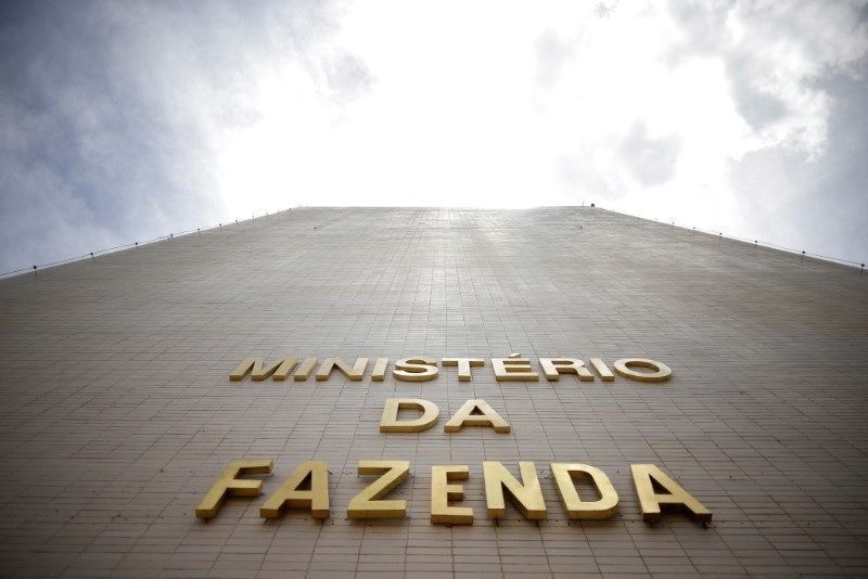 Fazenda amplia fiscalização e abre 40 processos contra sites de Apostas