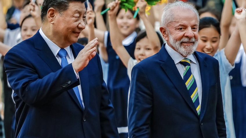 Lula e Xi Jinping debatem cooperação em terras-raras e parceria bilateral